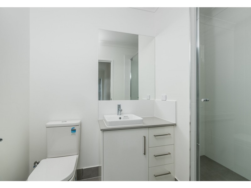 11 Hastings Street, Park Ridge QLD 4125