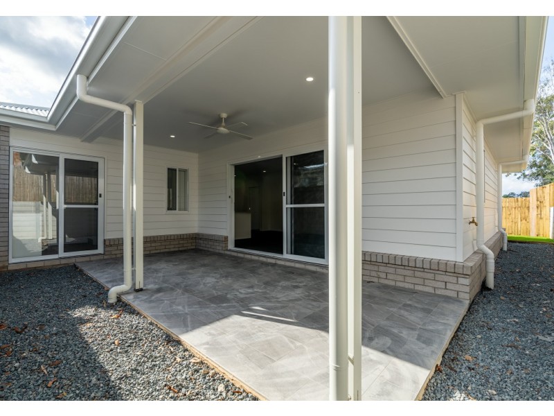 11 Hastings Street, Park Ridge QLD 4125