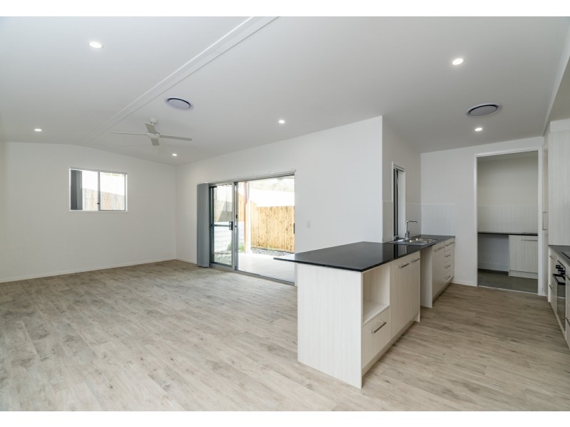 9 Hastings Street, Park Ridge QLD 4125