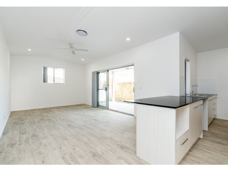 9 Hastings Street, Park Ridge QLD 4125