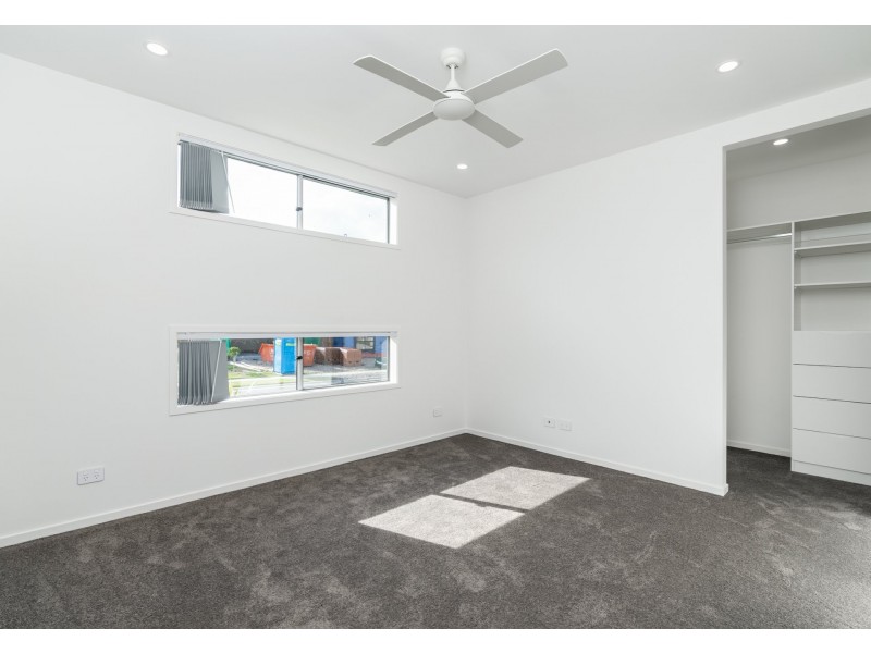 9 Hastings Street, Park Ridge QLD 4125