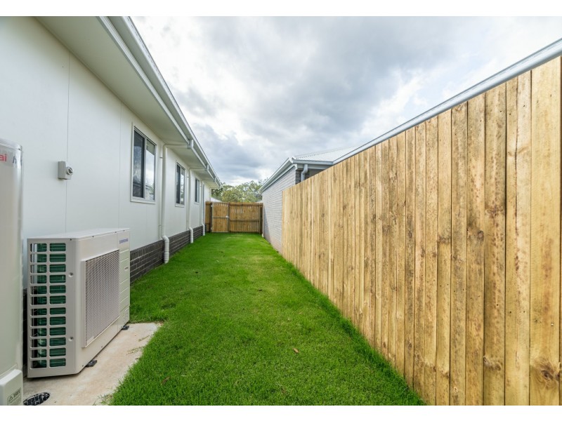 9 Hastings Street, Park Ridge QLD 4125