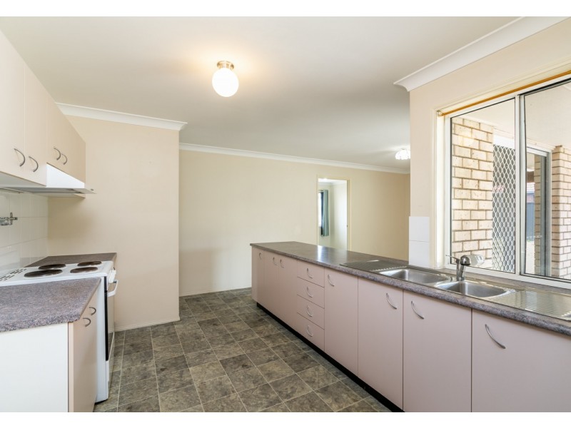 18 Debanie Court, Marsden QLD 4132