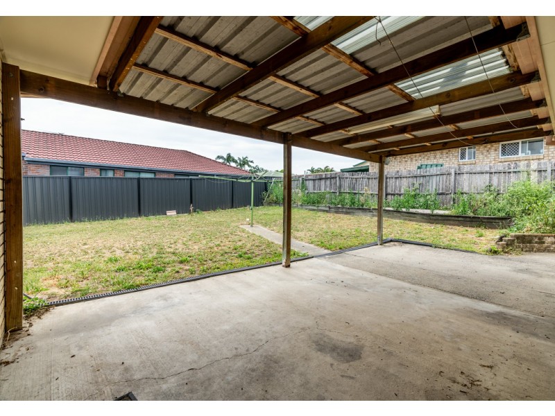 18 Debanie Court, Marsden QLD 4132