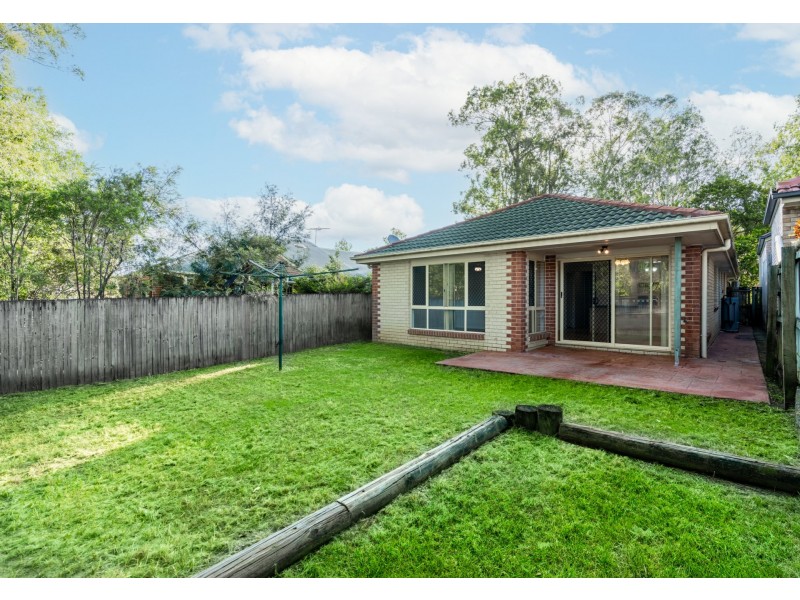 3 Hervey Close, Forest Lake QLD 4078
