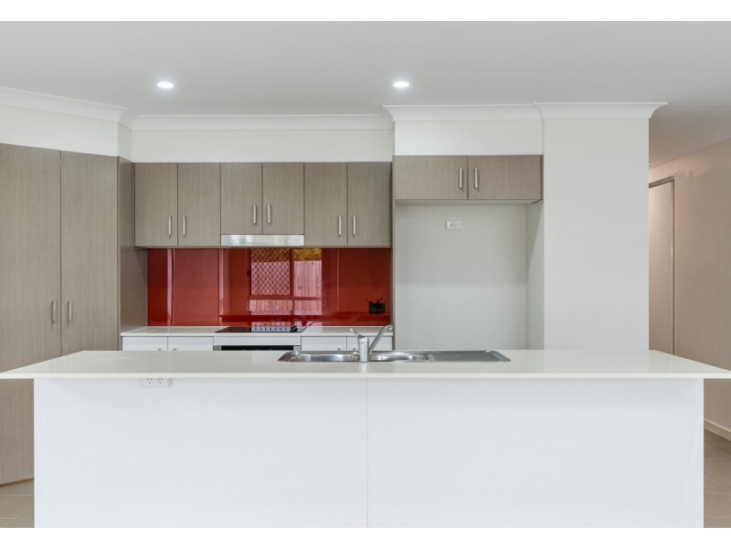 40 Lemongrass Circuit, Griffin QLD 4503