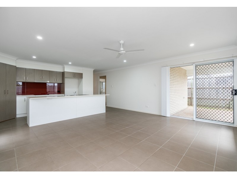 40 Lemongrass Circuit, Griffin QLD 4503