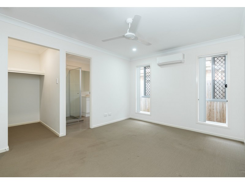 40 Lemongrass Circuit, Griffin QLD 4503