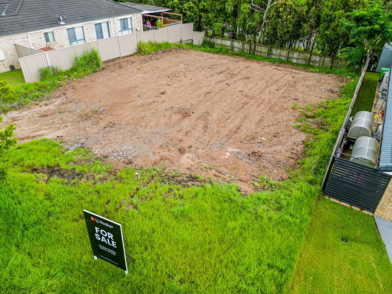 7 Portland Parade, Redland Bay QLD 4165