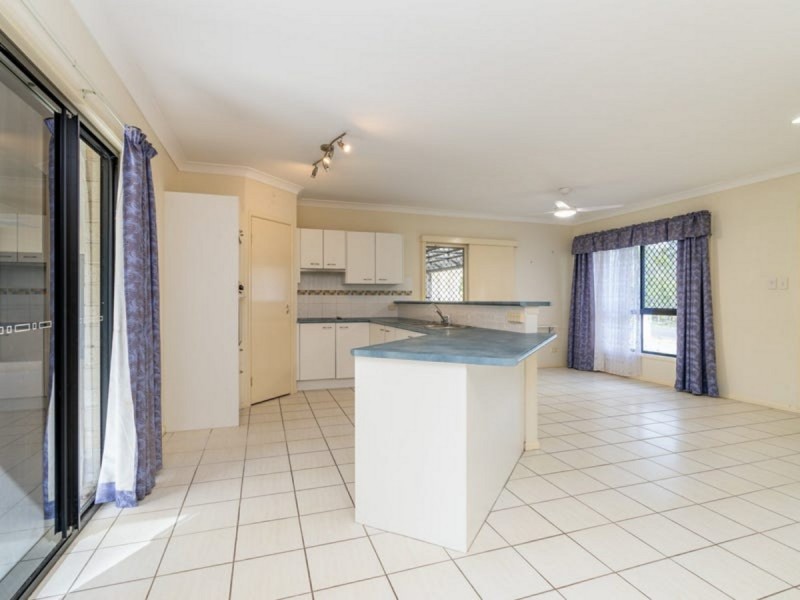290-292 Equestrian Drive, Greenbank QLD 4124