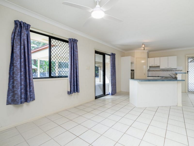 290-292 Equestrian Drive, Greenbank QLD 4124