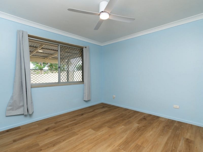 57 Sweetgum Street, Hillcrest QLD 4118