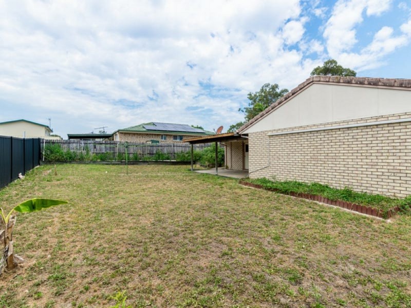 18 Debanie Court, Marsden QLD 4132