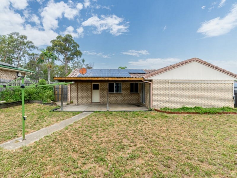18 Debanie Court, Marsden QLD 4132