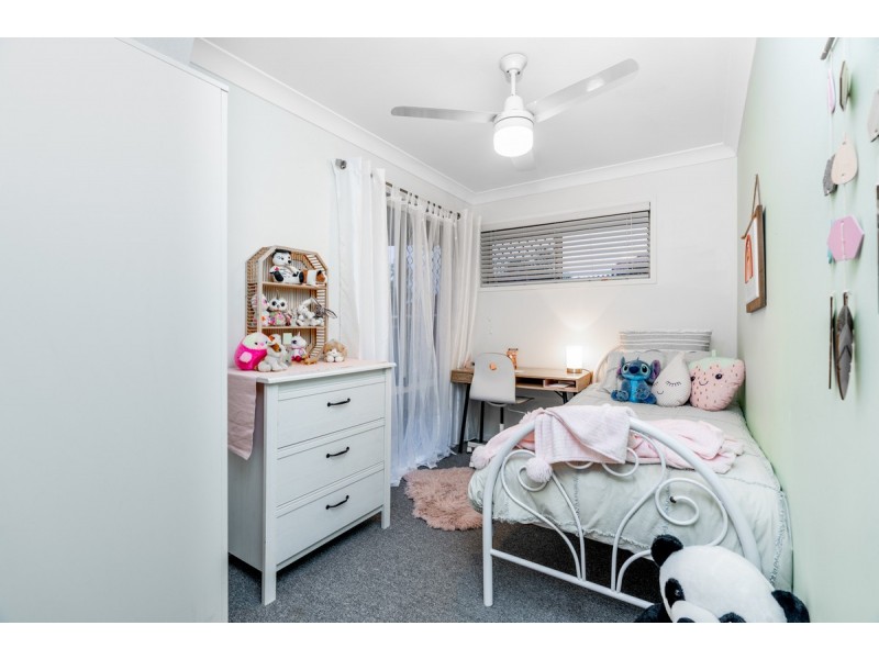 2 Ponderosa Place, Forest Lake QLD 4078