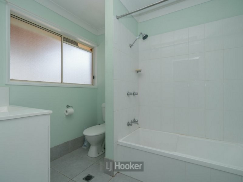 18 Tamarind Street, Marsden QLD 4132