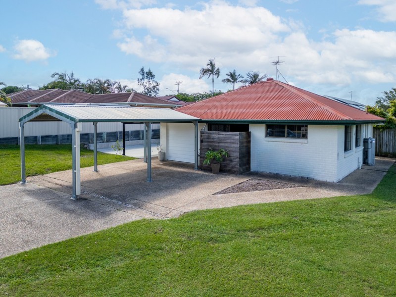 4 Lamberth Road East, Heritage Park QLD 4118
