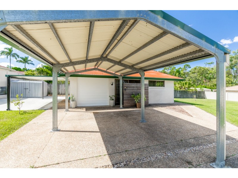 4 Lamberth Road East, Heritage Park QLD 4118