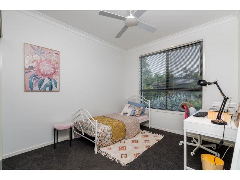 19 Timber Ridge Road, New Beith QLD 4124