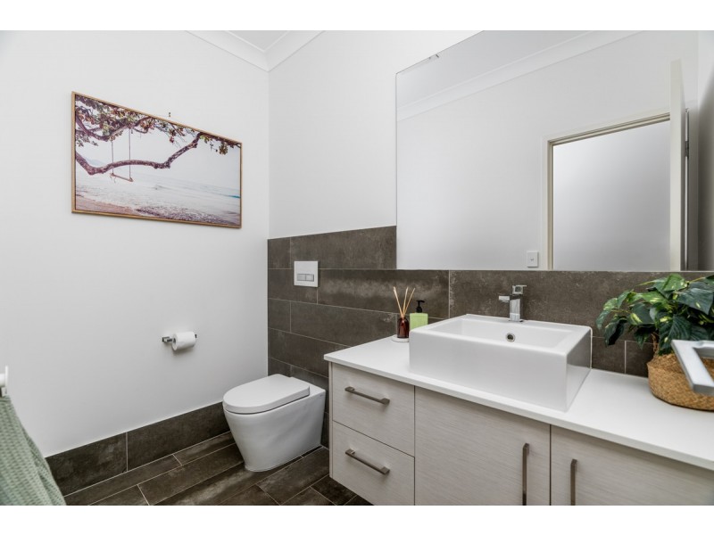 19 Timber Ridge Road, New Beith QLD 4124