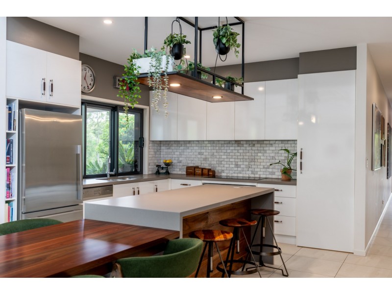 19 Timber Ridge Road, New Beith QLD 4124