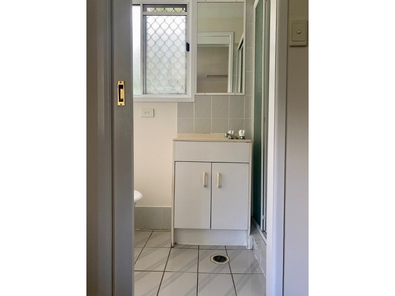 2 Ethion Drive, Regents Park QLD 4118