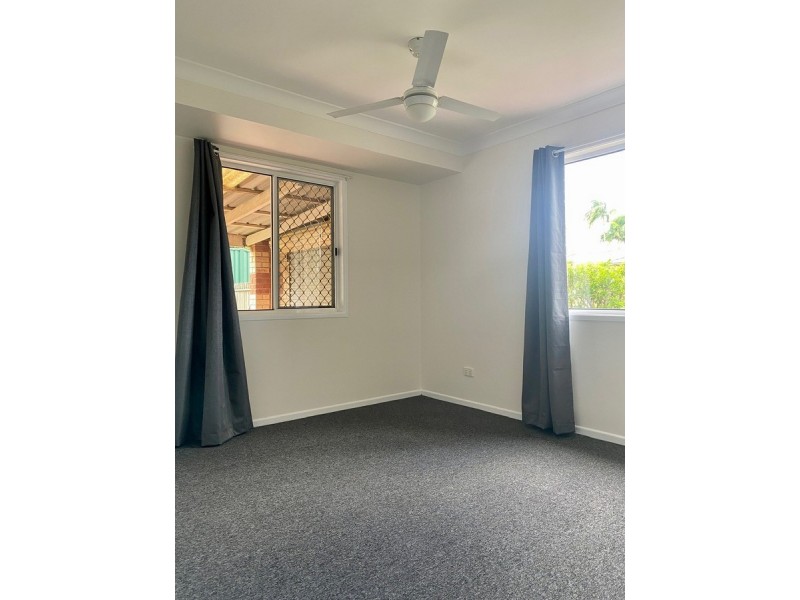 2 Ethion Drive, Regents Park QLD 4118