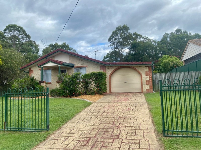 2 Ethion Drive, Regents Park QLD 4118