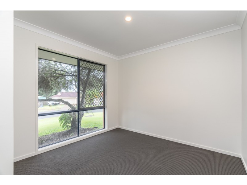 16 Robur Street, Marsden QLD 4132