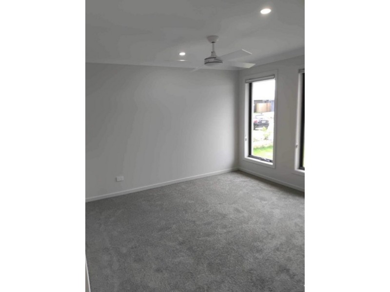 31 Douglas Street, Jimboomba QLD 4280