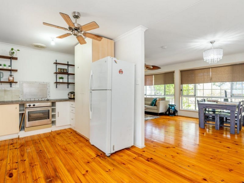 12 Dorachus Drive, Regents Park QLD 4118