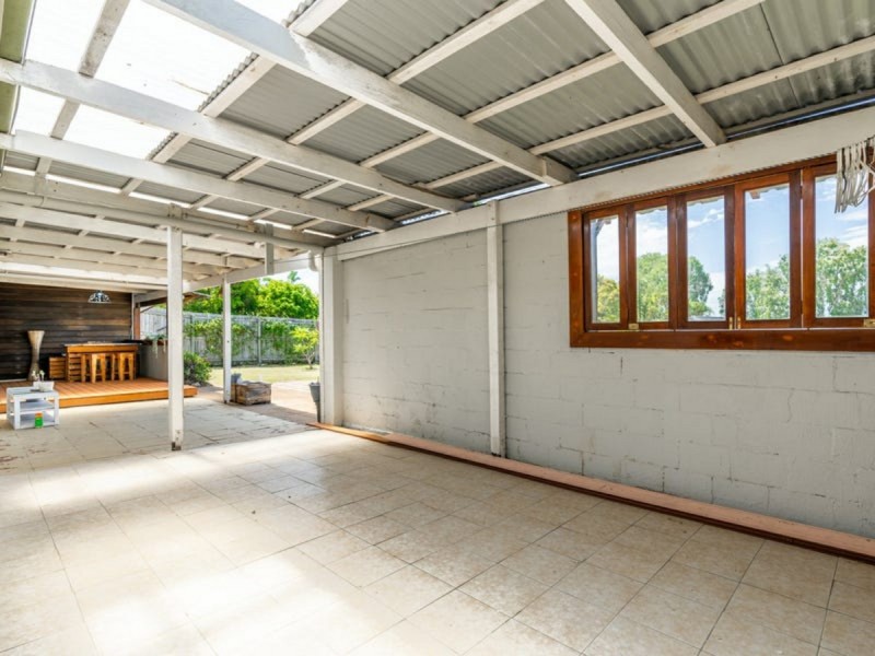 12 Dorachus Drive, Regents Park QLD 4118