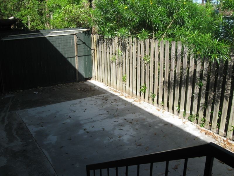 2/81 Station Road, Woodridge QLD 4114