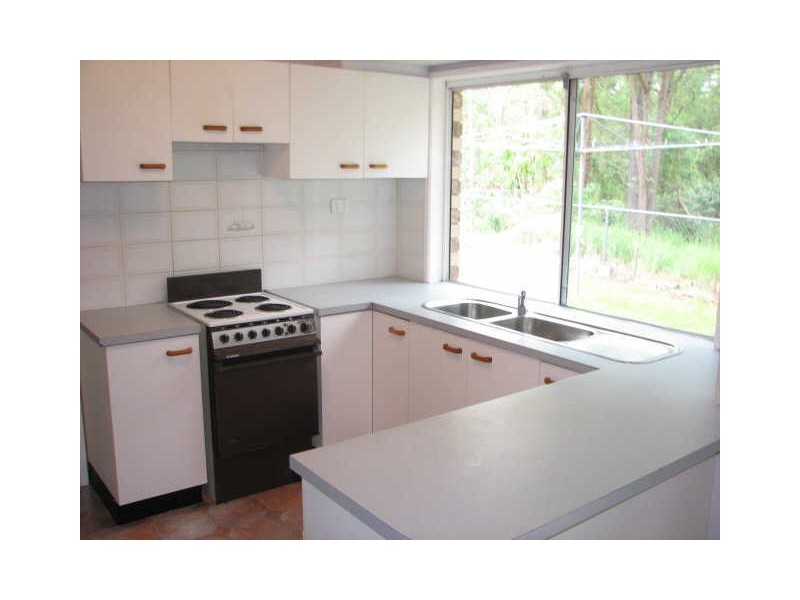 8 Fern Street, Browns Plains QLD 4118