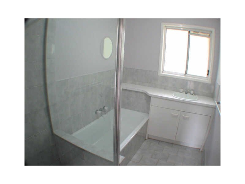 8 Fern Street, Browns Plains QLD 4118