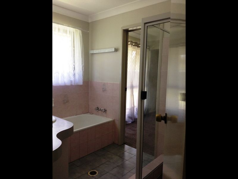 27 Ammons Street, Browns Plains QLD 4118