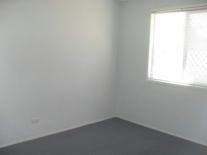 1 Dunbar Street, Browns Plains QLD 4118