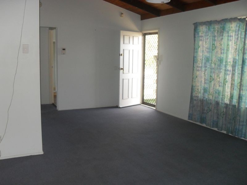 1 Dunbar Street, Browns Plains QLD 4118