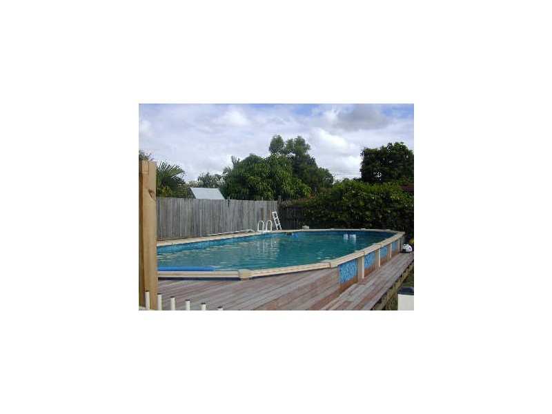 99 Estramina Road, Regents Park QLD 4118