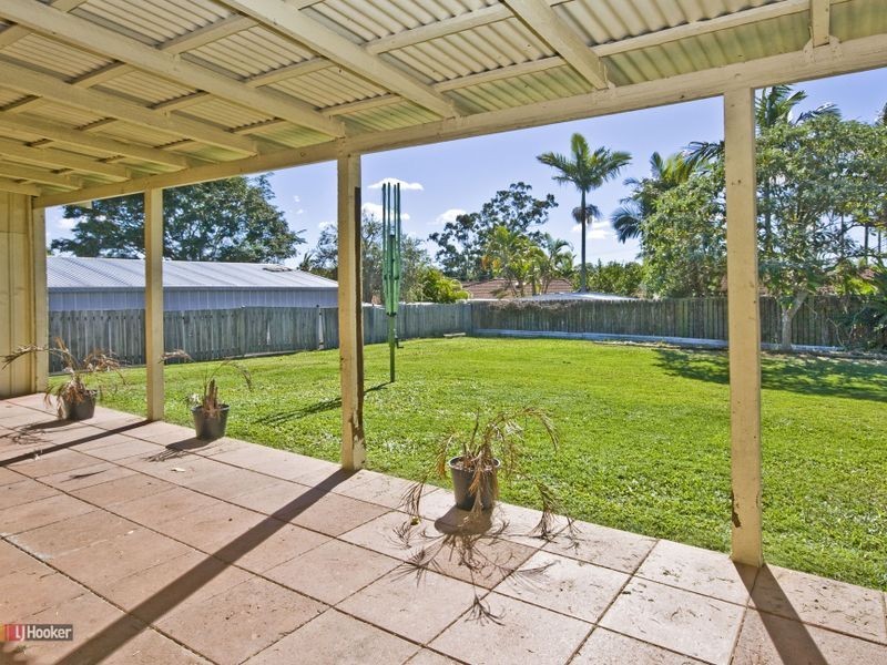 12 Dryade Street, Regents Park QLD 4118