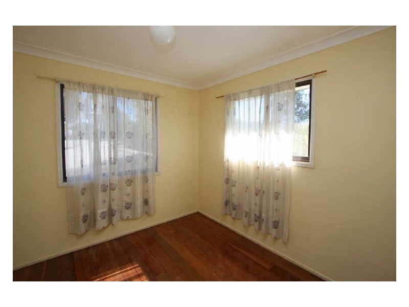 18 Estramina Road, Regents Park QLD 4118