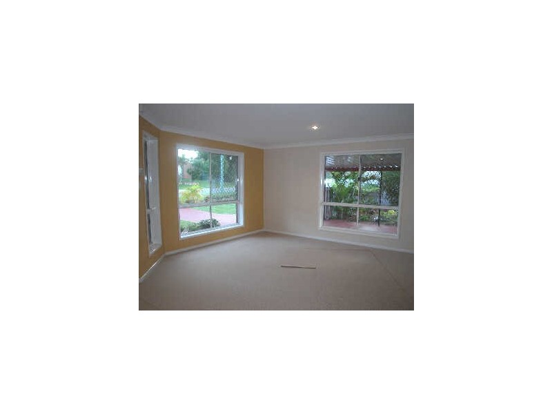 15 Belford Street, Boronia Heights QLD 4124