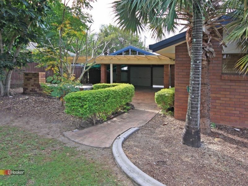 8 Topham Court, Hillcrest QLD 4118