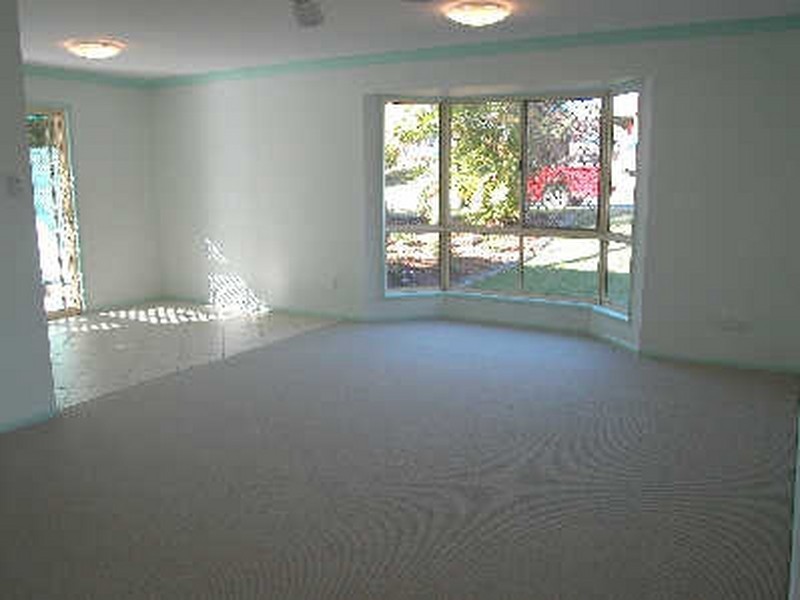 5 Samantha Street, Boronia Heights QLD 4124