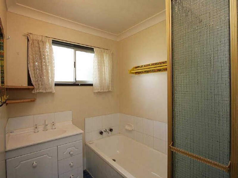 22 Parkland Drive, Browns Plains QLD 4118