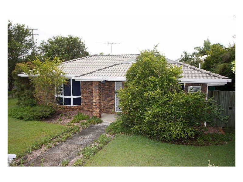 8 Olivia Court, Regents Park QLD 4118