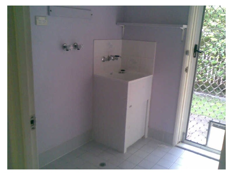 8 Olivia Court, Regents Park QLD 4118