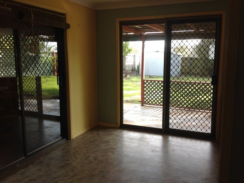 100 Estramina Road, Regents Park QLD 4118