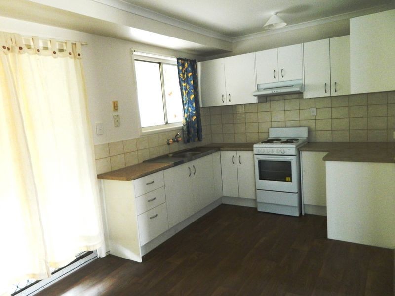 2 Poplar Street, Crestmead QLD 4132