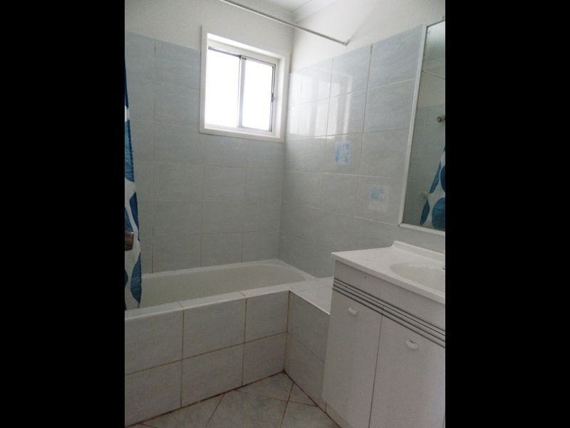 2 Poplar Street, Crestmead QLD 4132